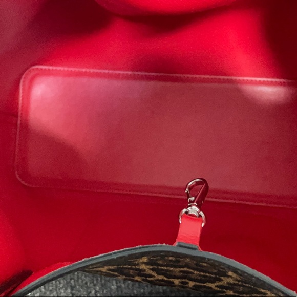 Christian Louboutin Small Cabata Bag & Duster Bag - Picture 7 of 7